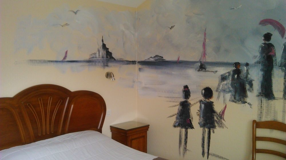 Hotel Restaurant Les 13 Assiettes 르발생페레 외부 사진